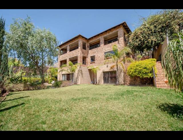 4 BEDROOM HOUSE FOR SALE IN RANGE VIEW